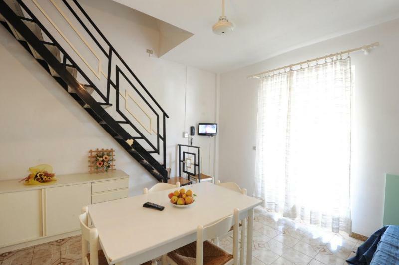 Residence La Playa Scalea Kültér fotó