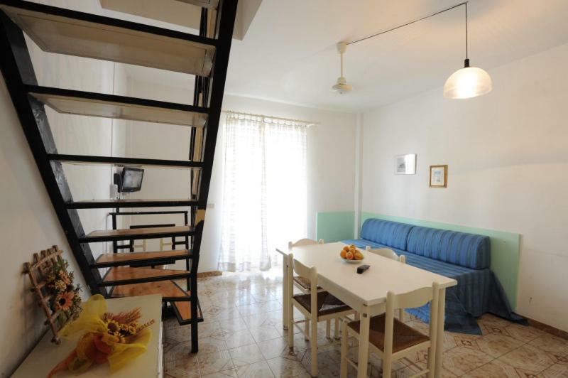 Residence La Playa Scalea Kültér fotó
