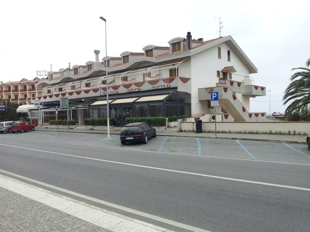 Residence La Playa Scalea Kültér fotó